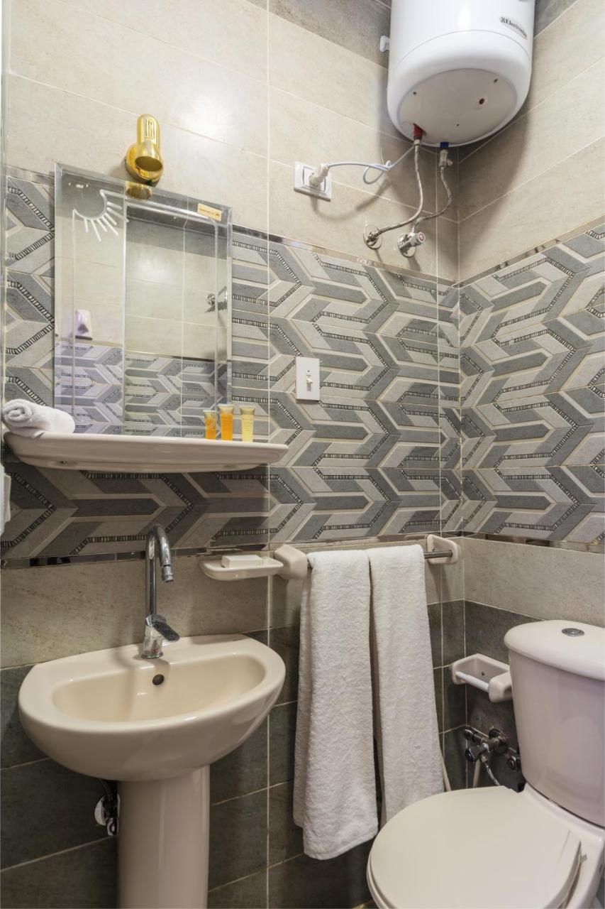 Amon Holiday Pyramids Inn Kafret el-Gabal Zewnętrze zdjęcie